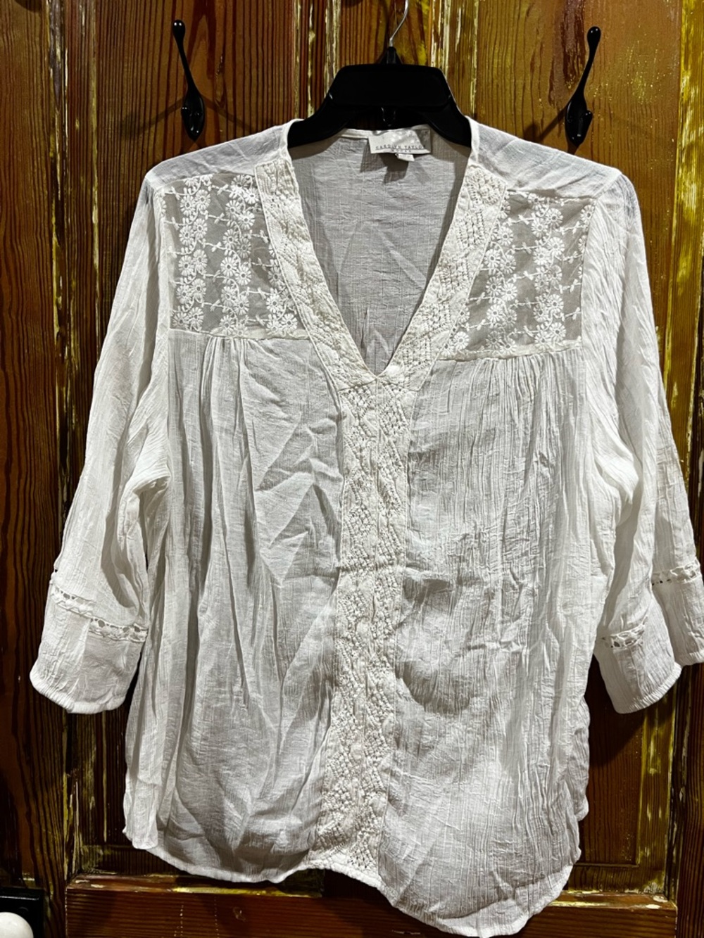 Carolyn Taylor White Embroidered V-Neck Tunic